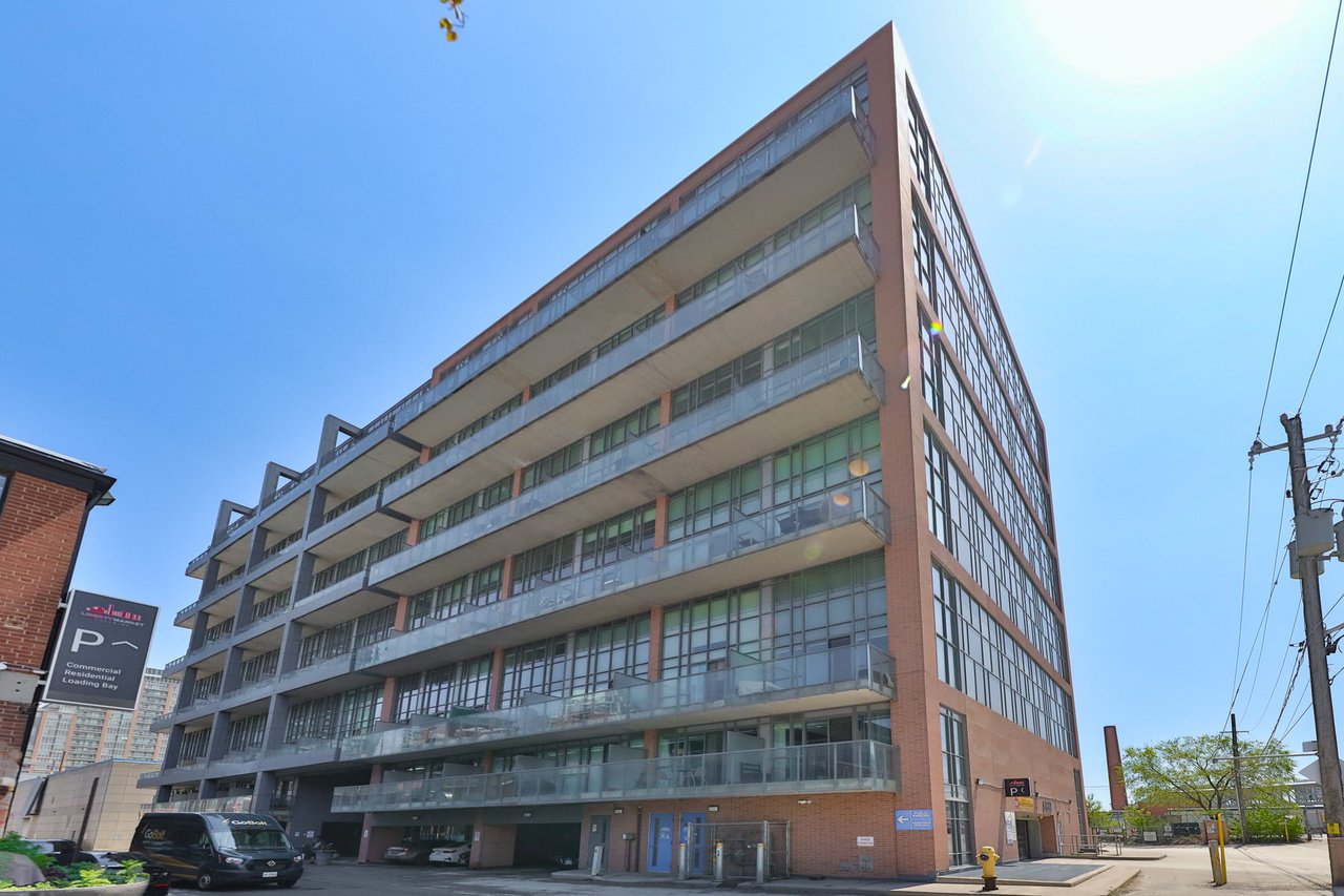 735-5 Hanna Ave