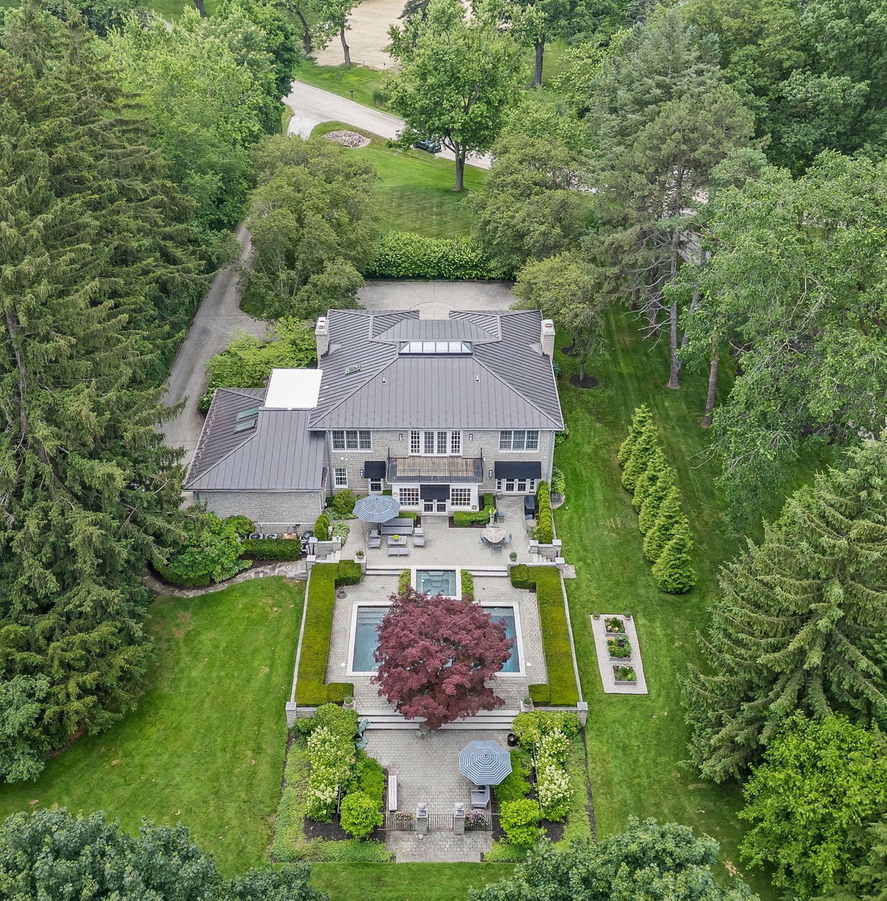 5425 Brookdale Rd, Bloomfield Hills, MI 48304