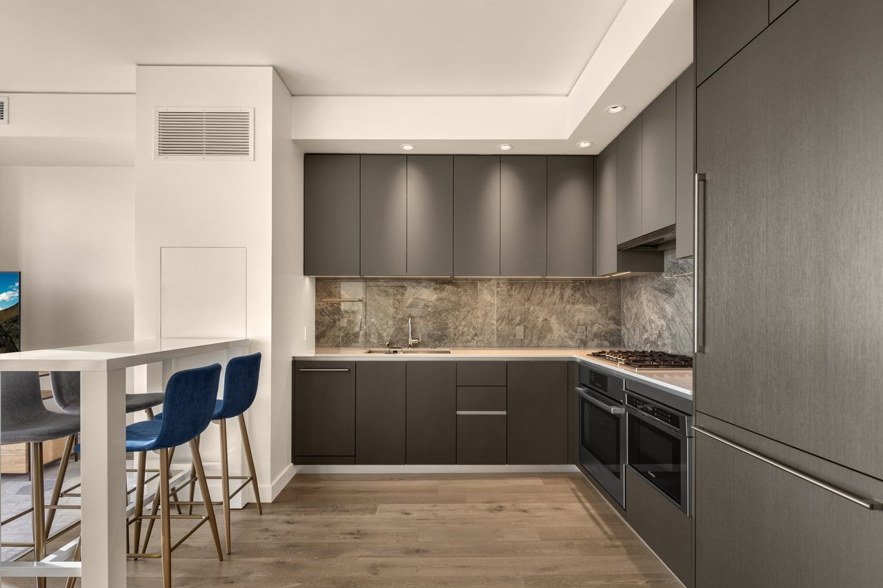 2510 6th Ave Unit 3105