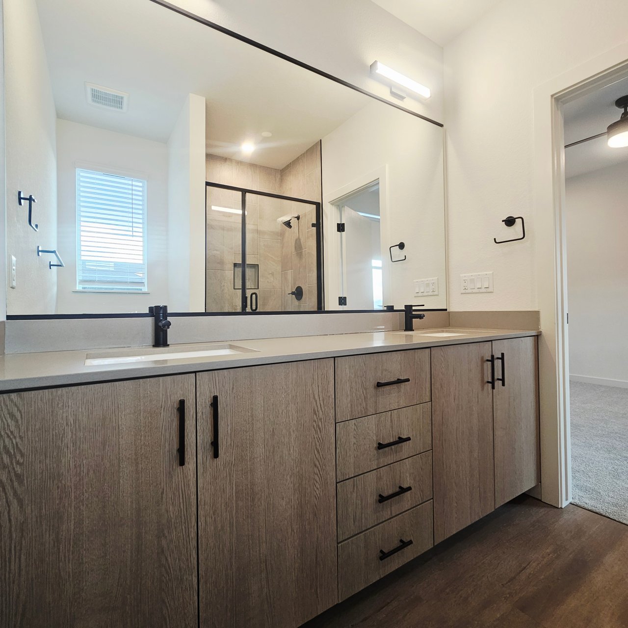 3 Bed 3 Bath Townhomes with Garage in Arvada