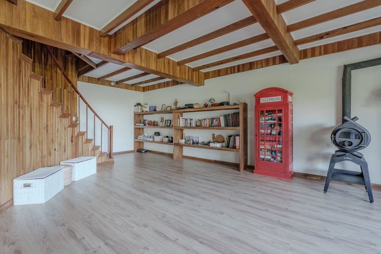 Eco Luxury Estate in Monteverde with Panoramic Gulf Views & Flat Land