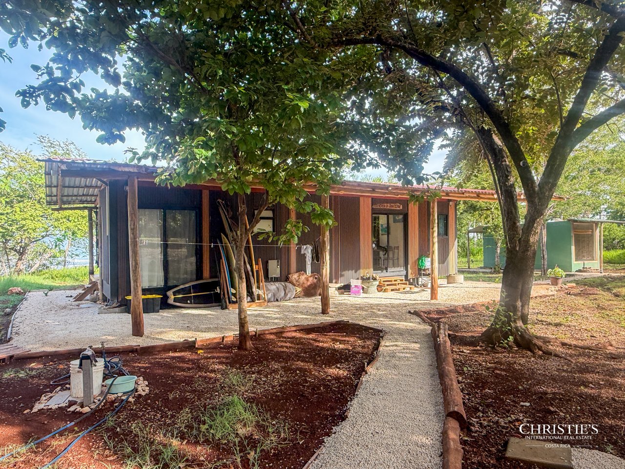 Casa La Tierra y El Mar | Rare Titled Oceanfront Property  