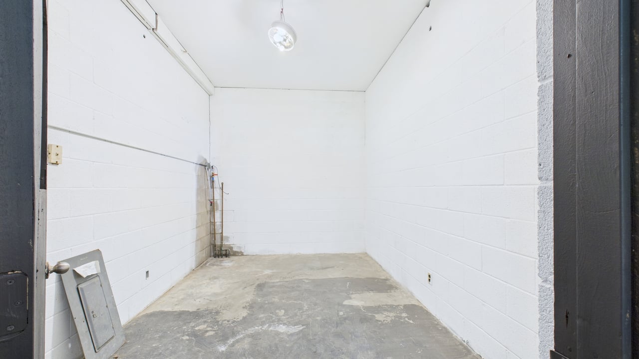 401 E A St
