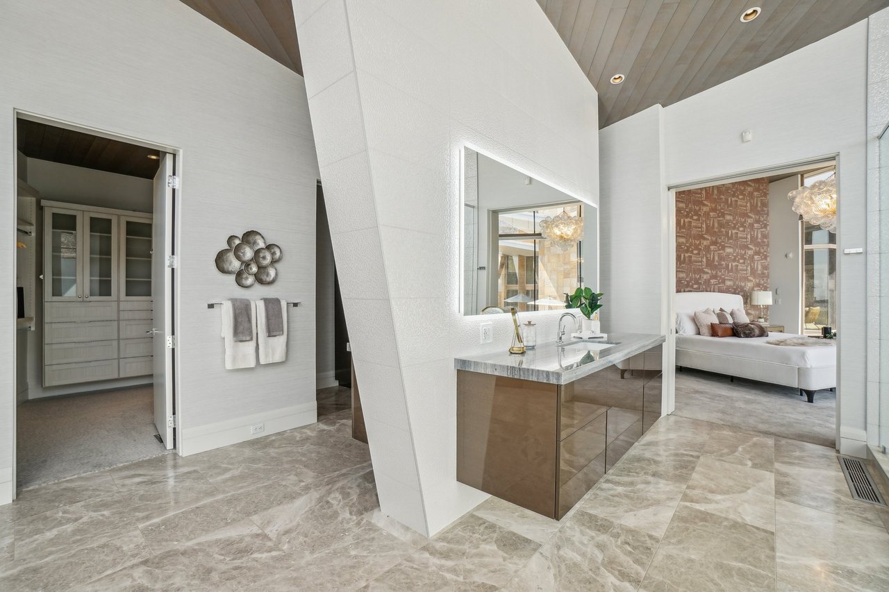 4141 E Canyon Estate Dr