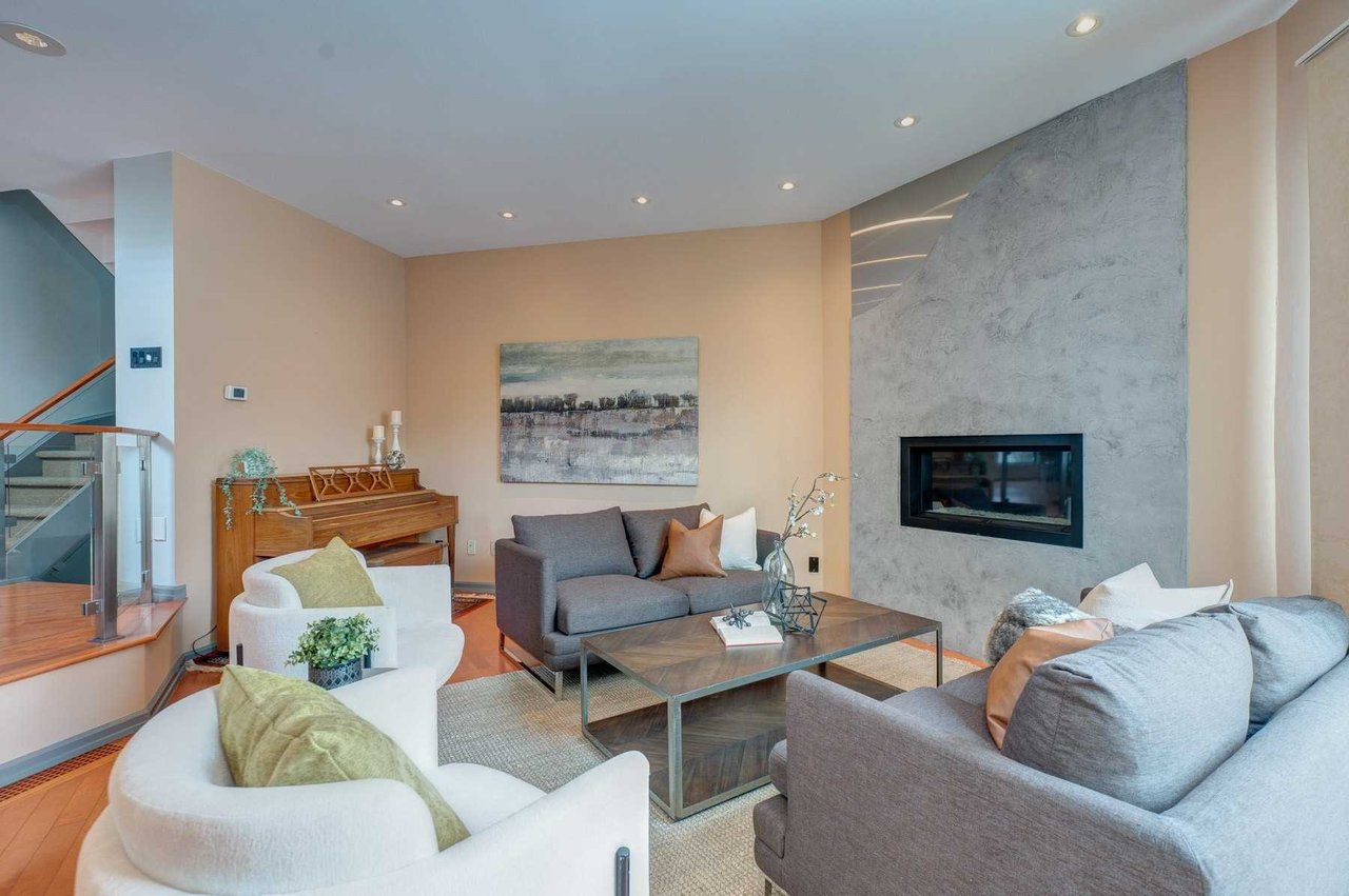 172 Courcelette Rd