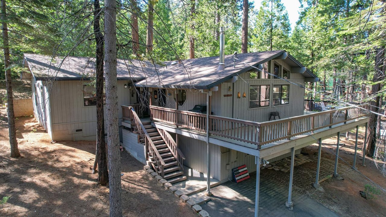 554 Marilyn Way