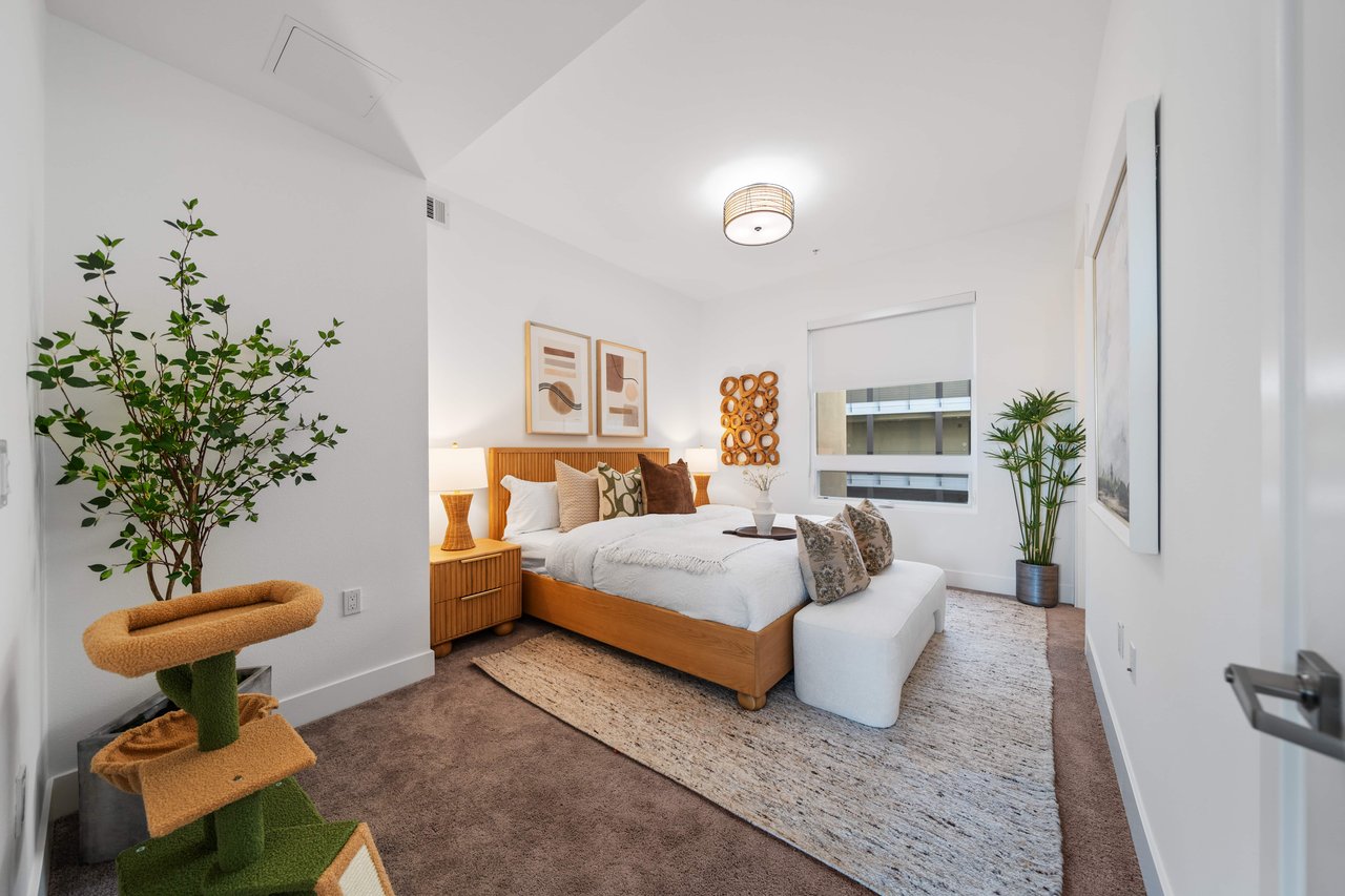 218 N El Molino #415 