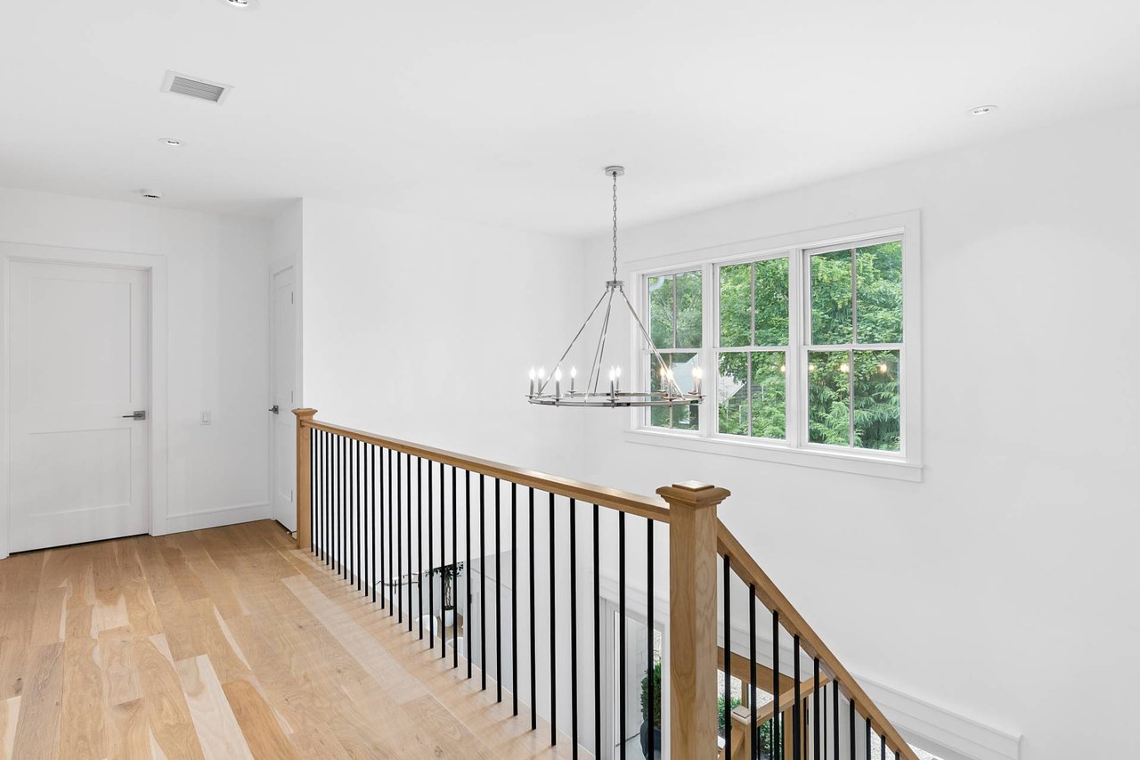 53 Wireless Rd