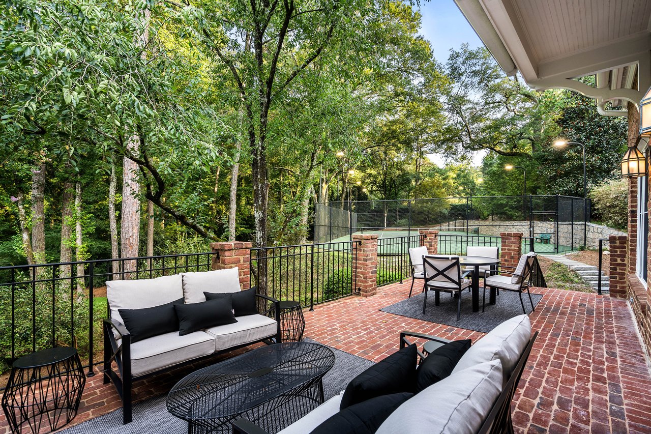 3785 Paces Ferry Road NW