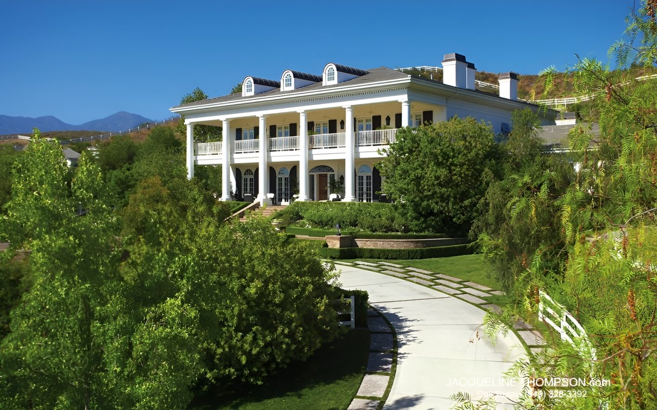 Jacqueline Thompson of Surterre Properties Sells Luxury Coto de Caza Estate