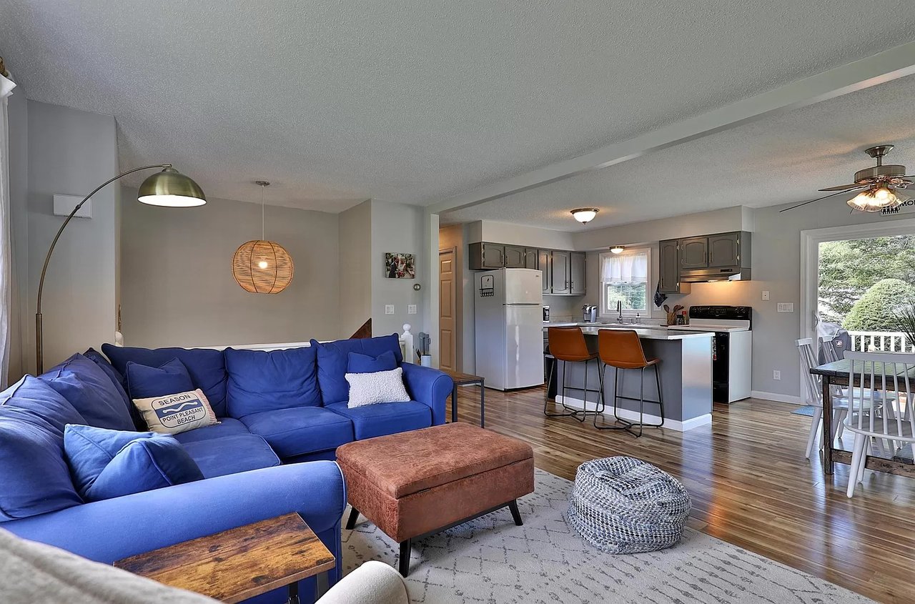 Adorable Split-Level Ludlow Ranch
