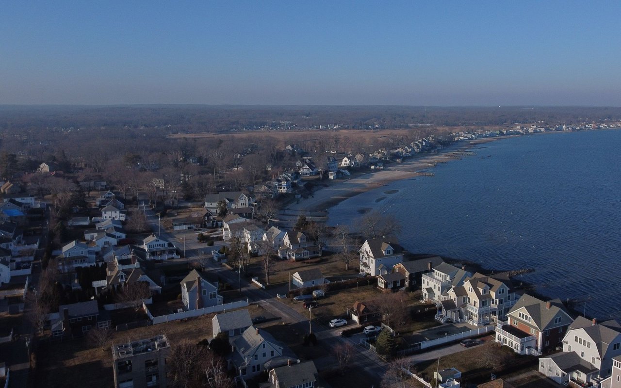 Aerial sol's point shore rd ridgewood clinton