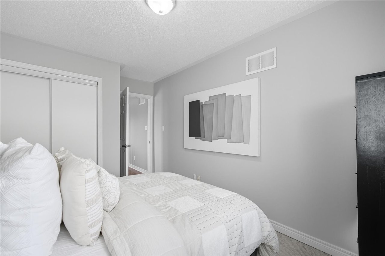 #23 - 20 Greensborough village Circ