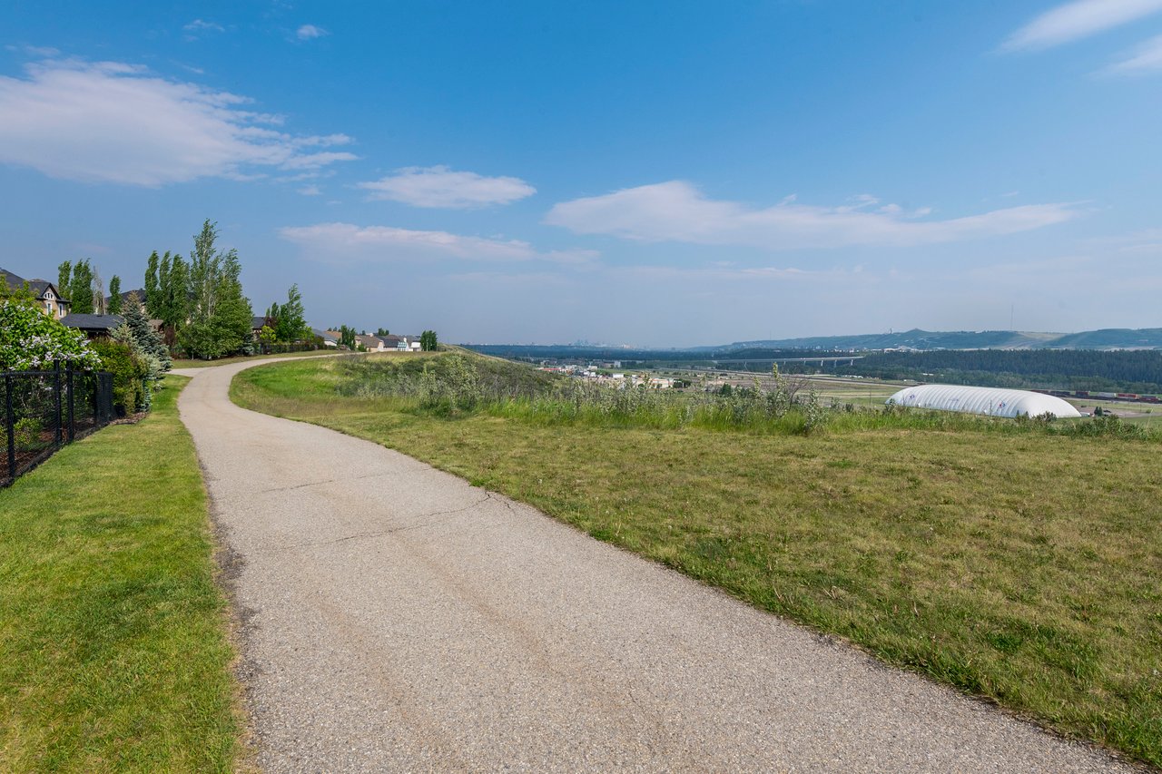 21 Tuscany Estates Terrace NW