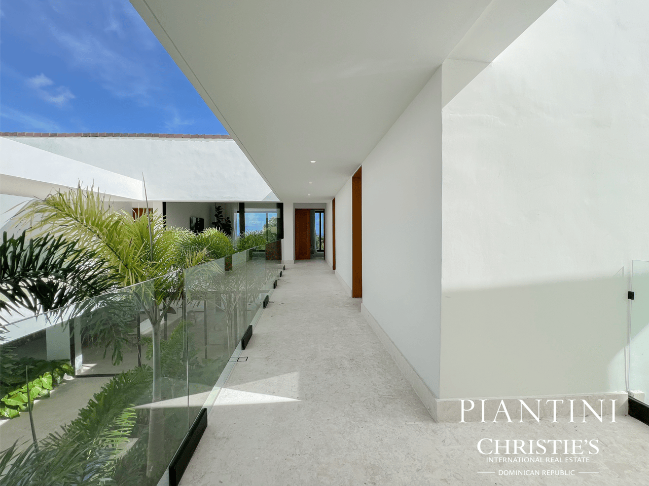 Villa Barranca, Casa de Campo
