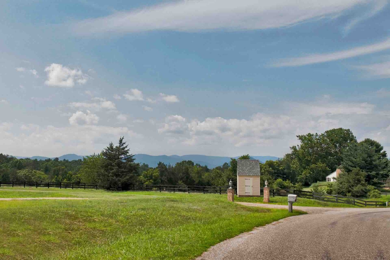 Hickory Ridge