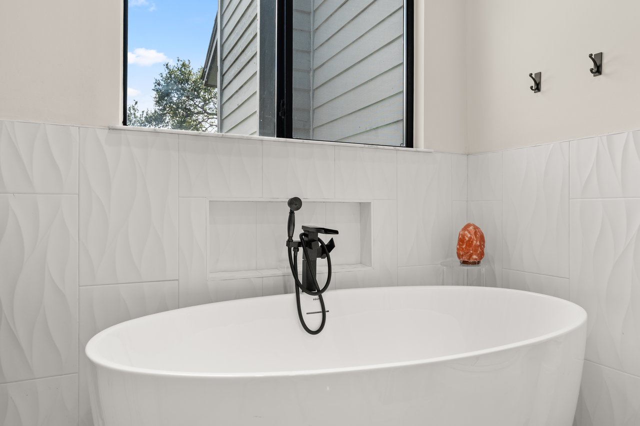 5115 McKittrick Canyon