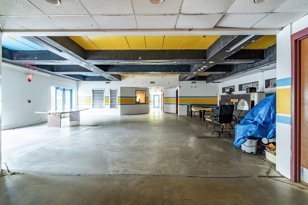 Ball State Greek House Goes to Public Auction