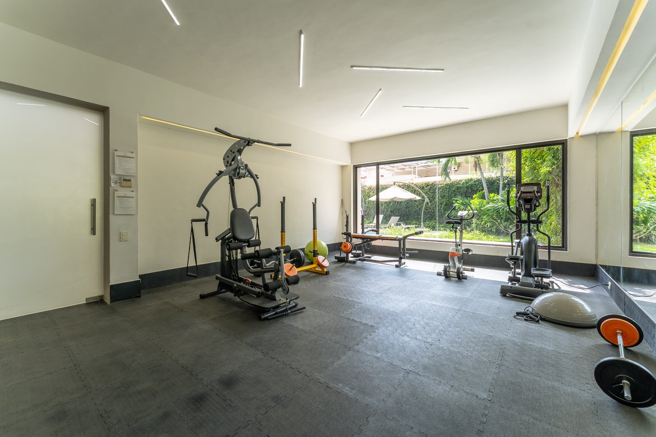 1 Bedroom, Condo, Mixie 103