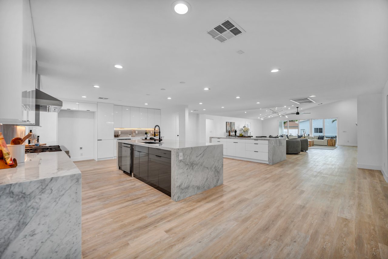 3630 Tobias Lane
