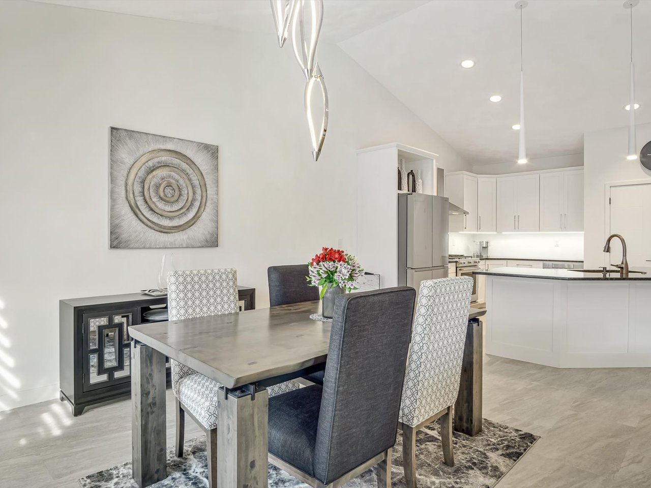 Contemporary Freeburg Villa on a Quiet Cul-de-Sac: 428 Firestone Street
