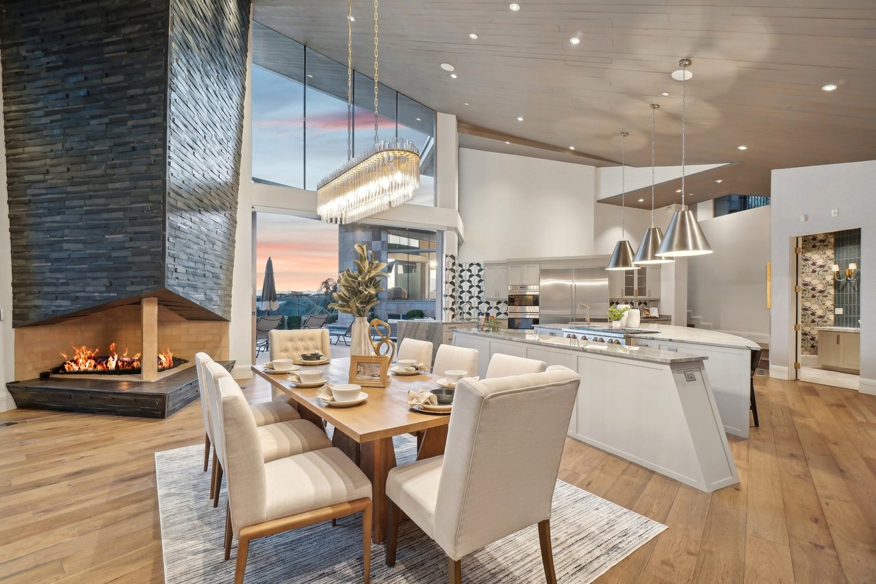 4141 E Canyon Estate Dr