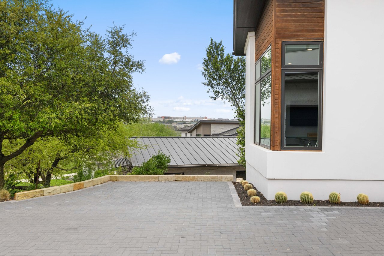 4709 Pecan Chase