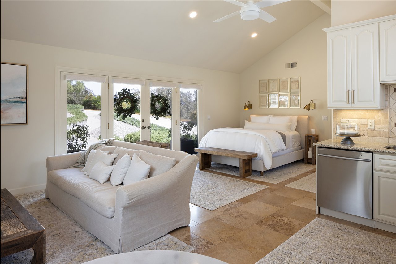 Elevated Living with Panoramic Views