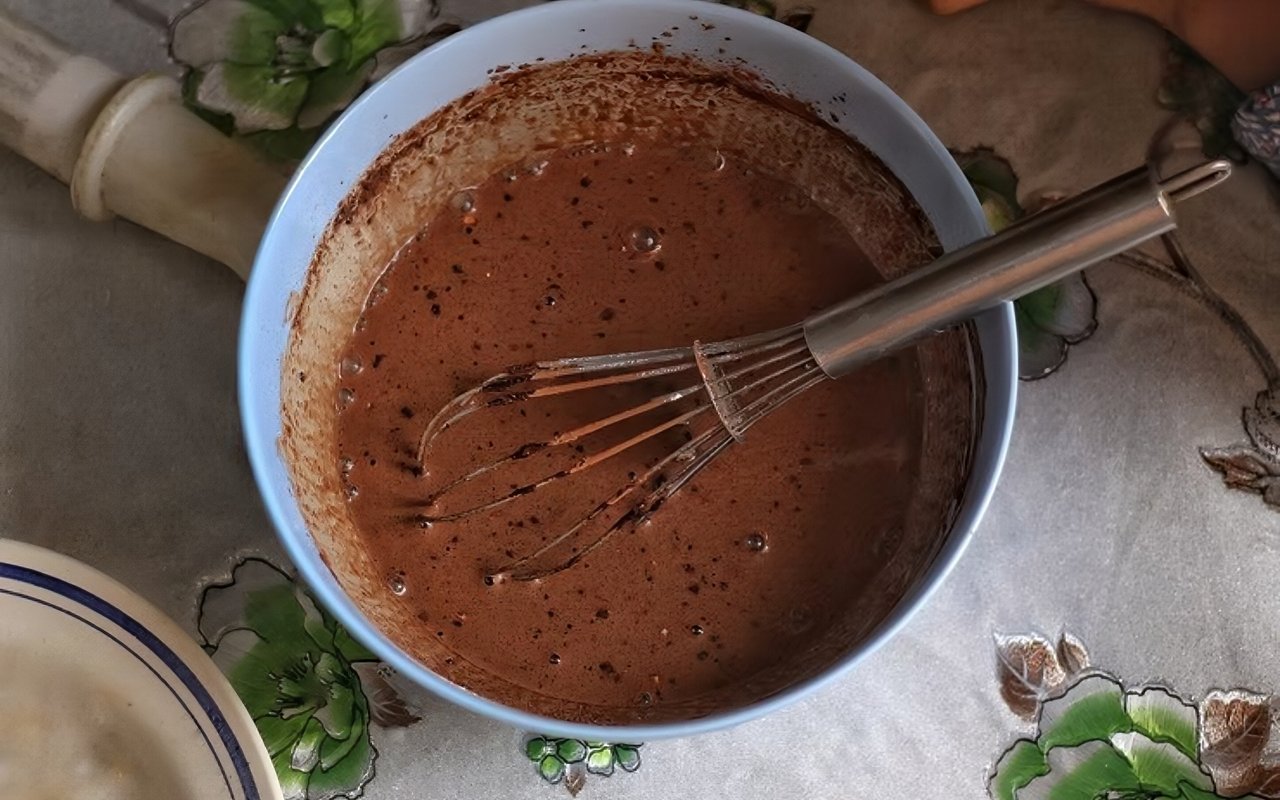 Dark Chocolate Pots de Creme with Peanut Butter