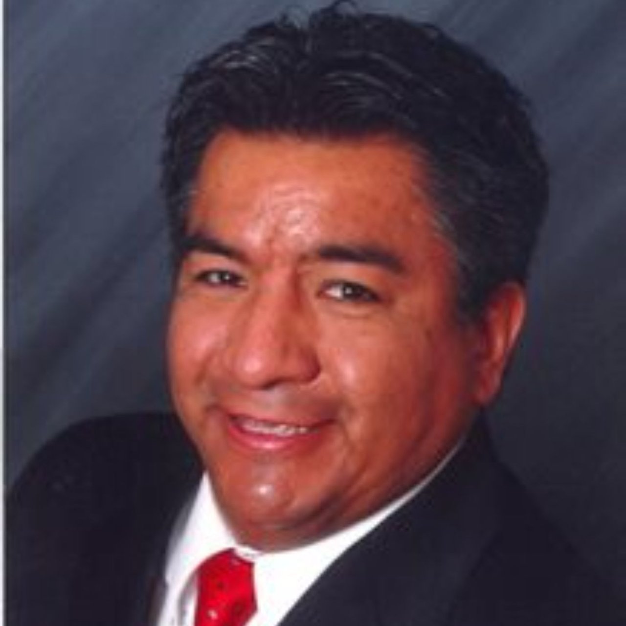 Gerardo Gonzalez Burlington, WI Real Estate Agent Headshot