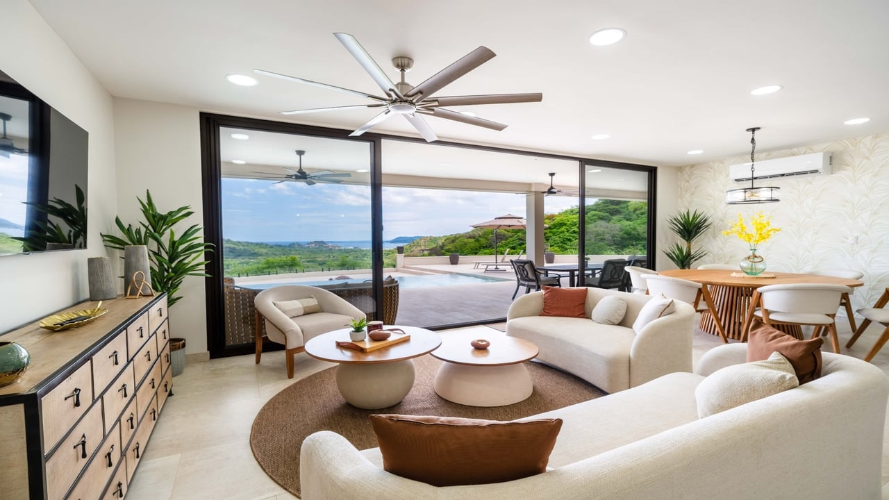 Villa Vista Serena