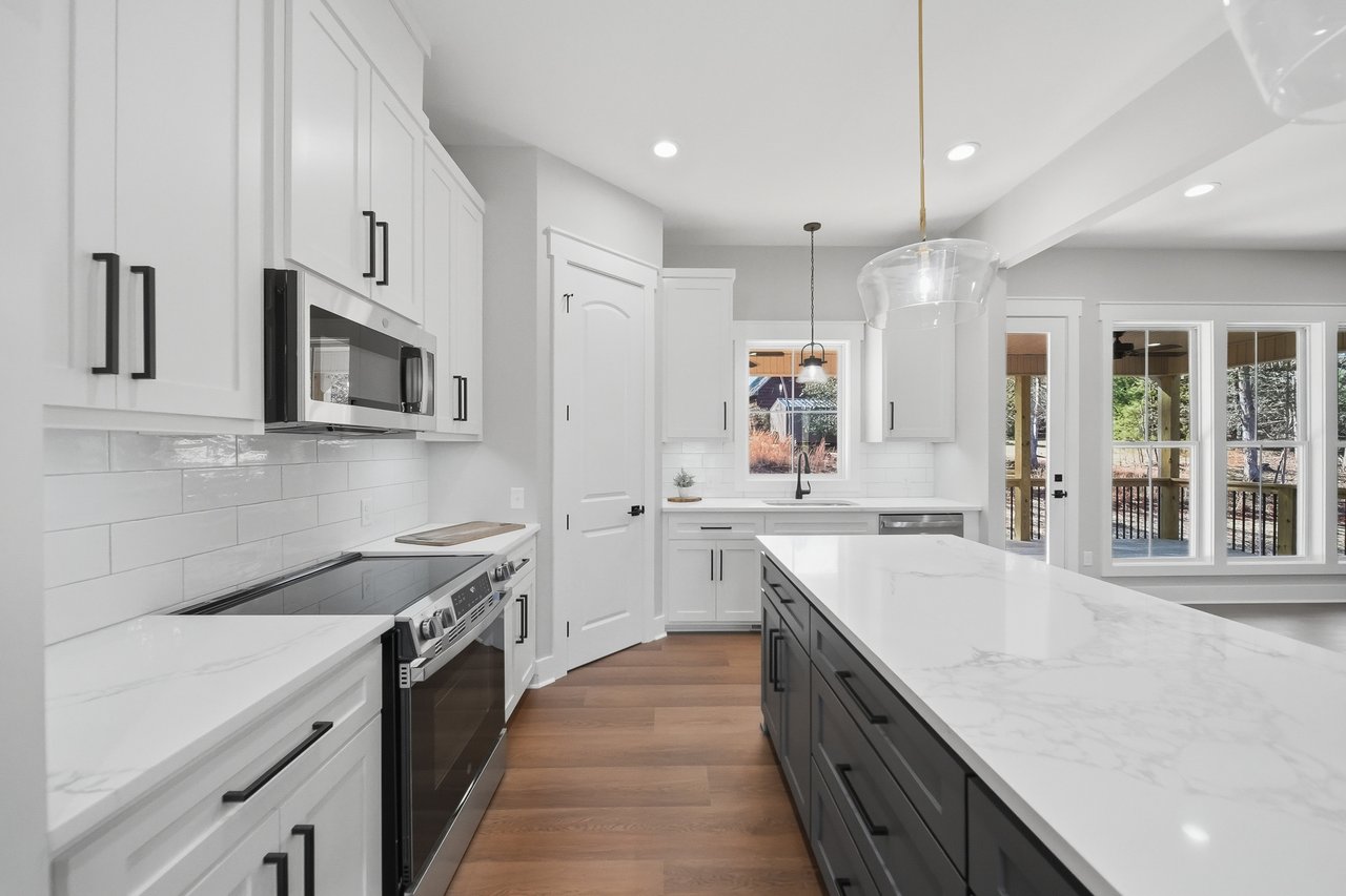 6005 Kathryn Court