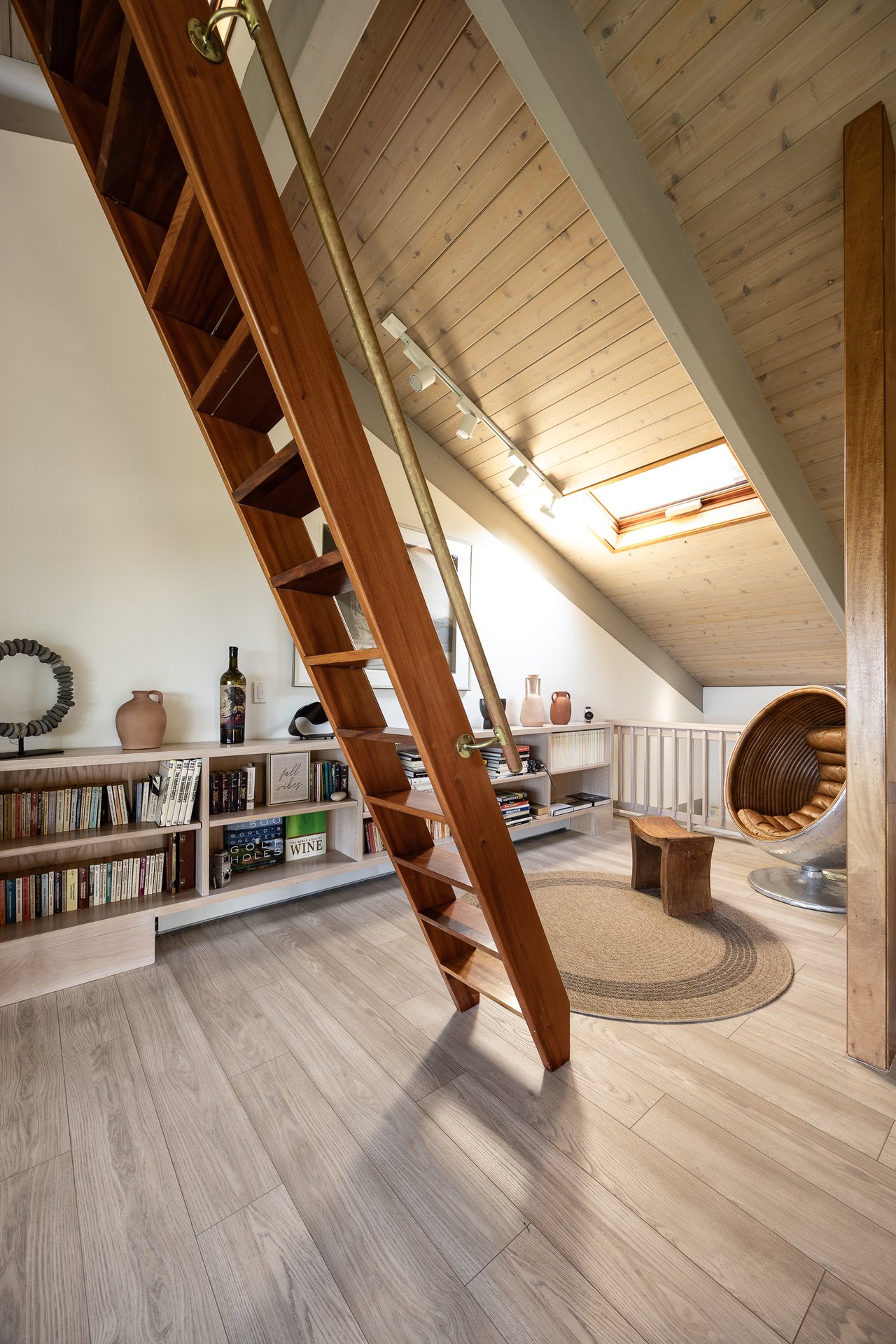 12 Mountain Brook Road