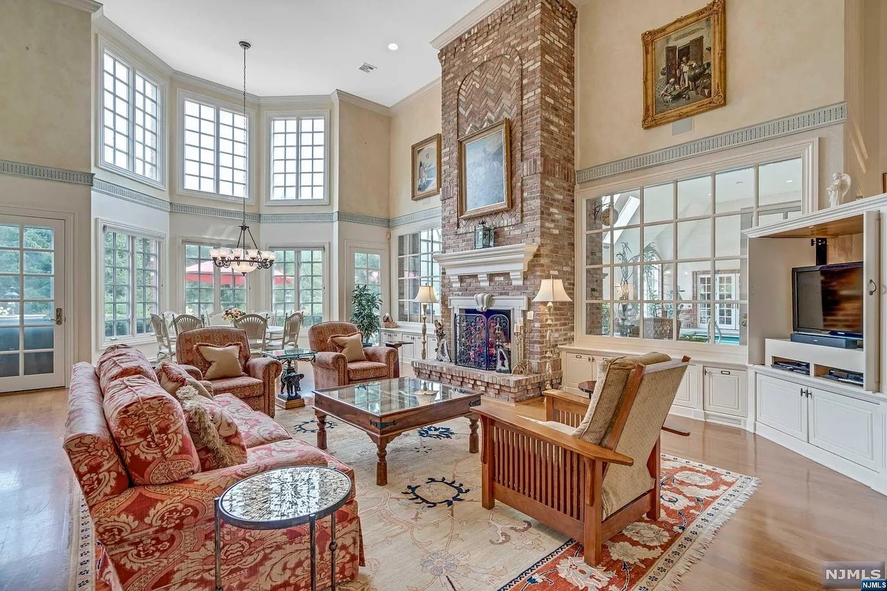 High Mountain Estate