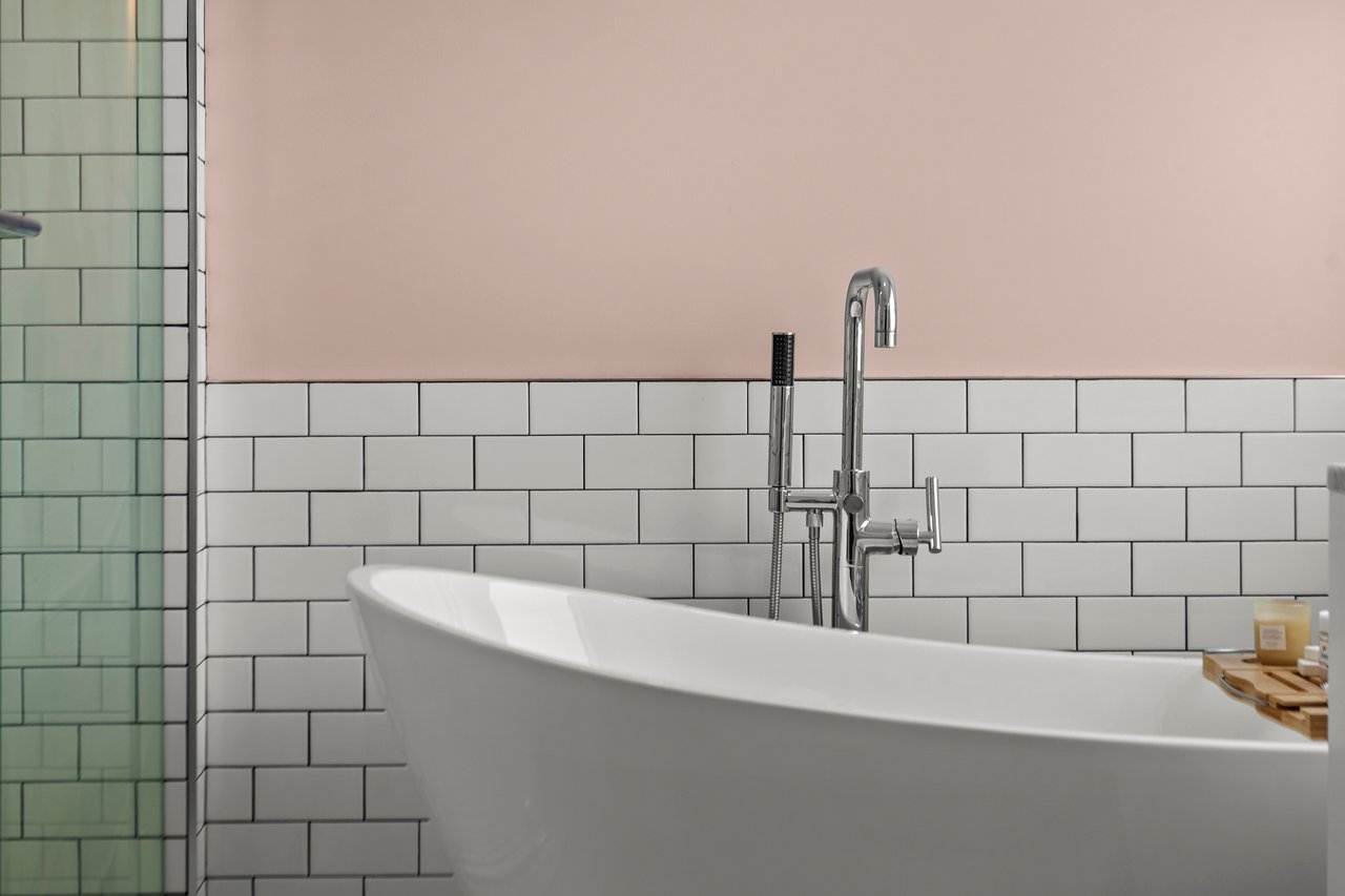 218 Coville Circle NE