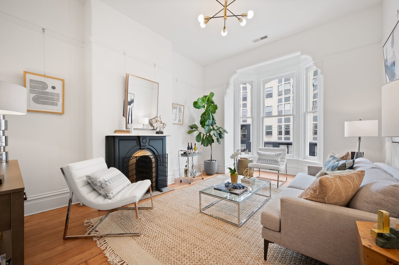Hayes Valley San Francisco living room with natural light and open layout