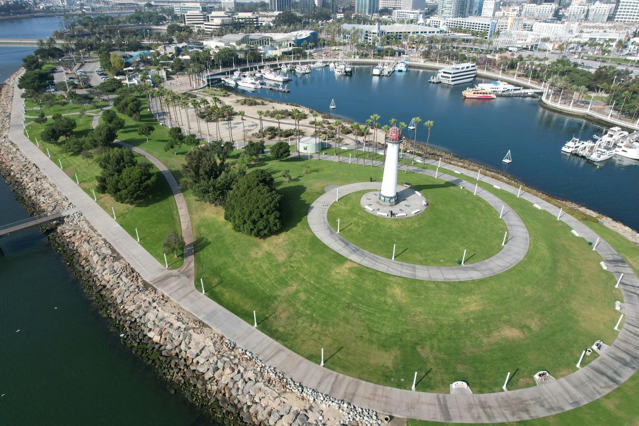 Marina Green waterfront and luxury homes in San Francisco representing Monica Pauli Compass real estate expertise