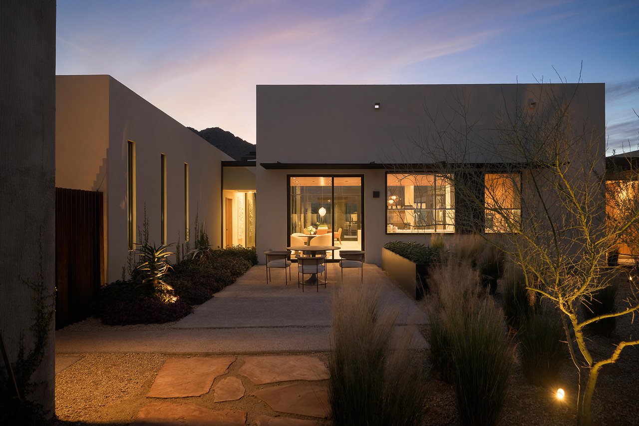 5287 N INVERGORDON Road