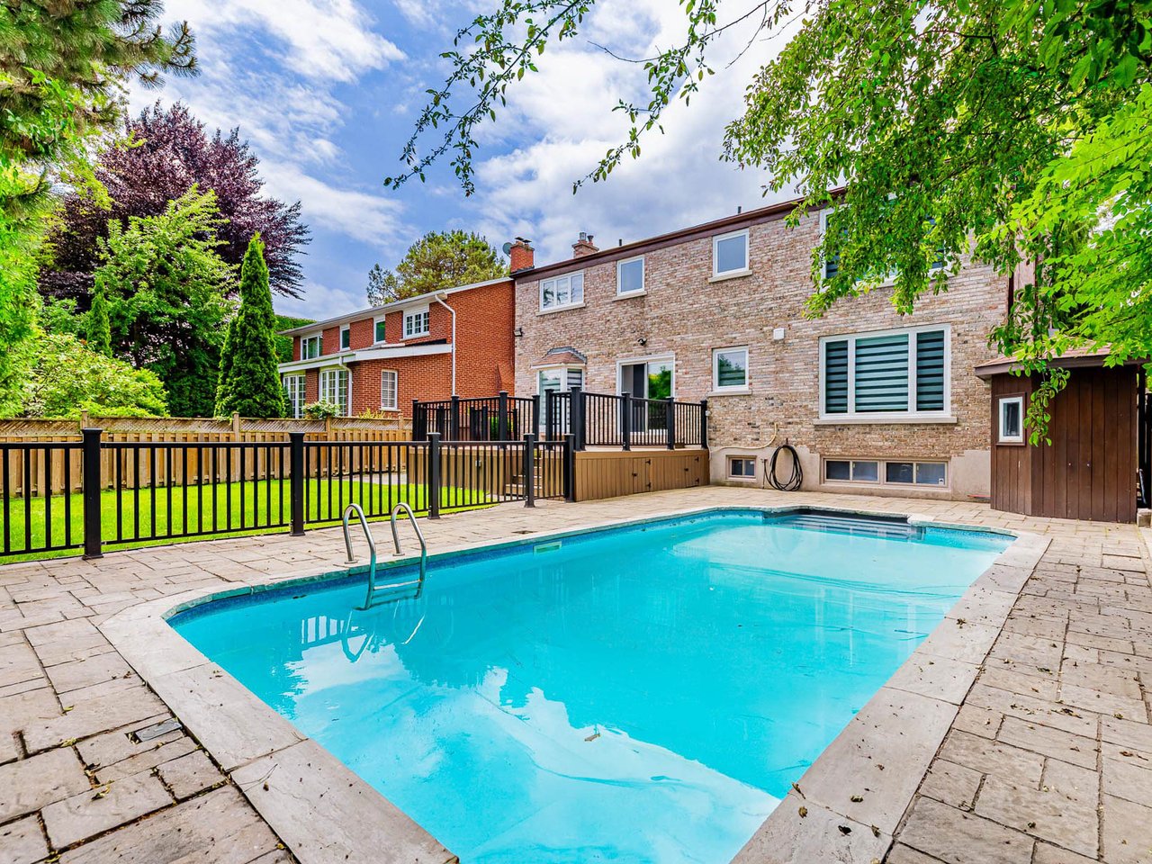 SOLD: Nestled On Quiet Riderwood Drive