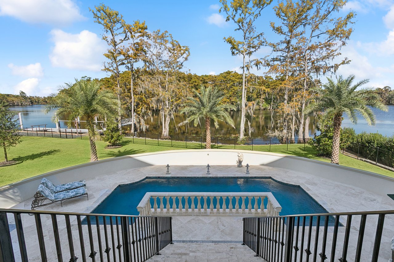 432 Magnolia Ln