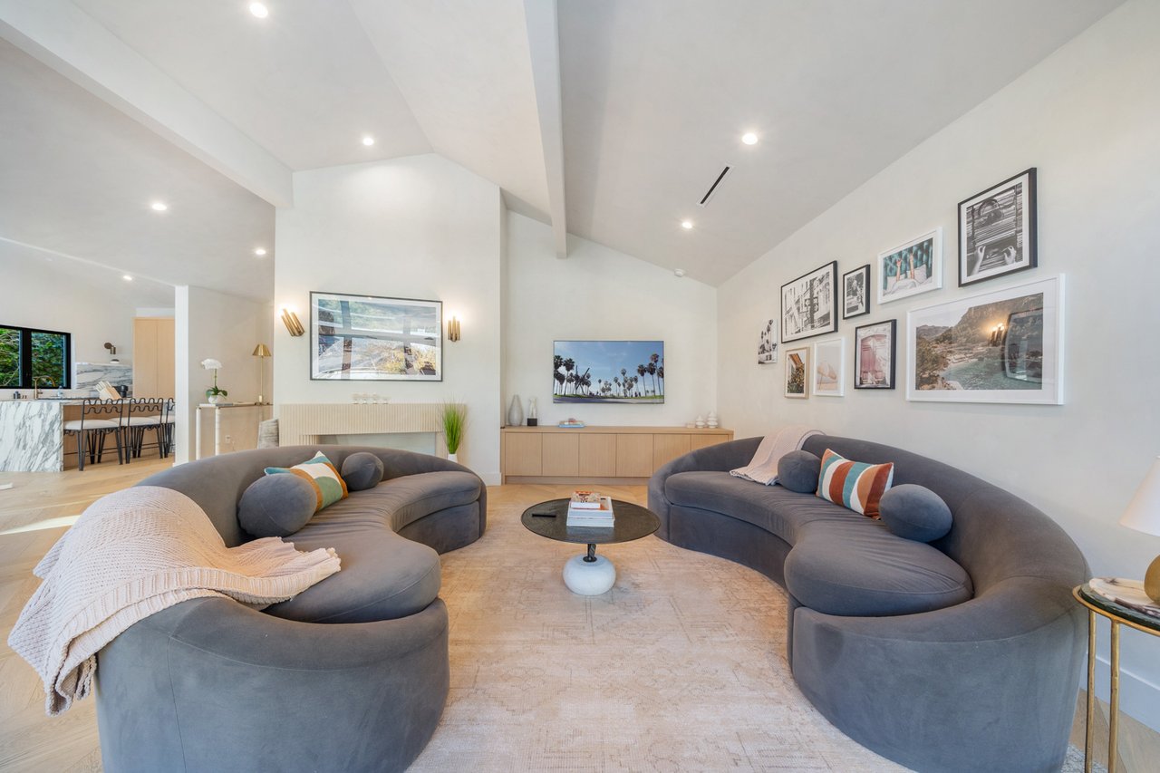 Bowmont Estate🏝️