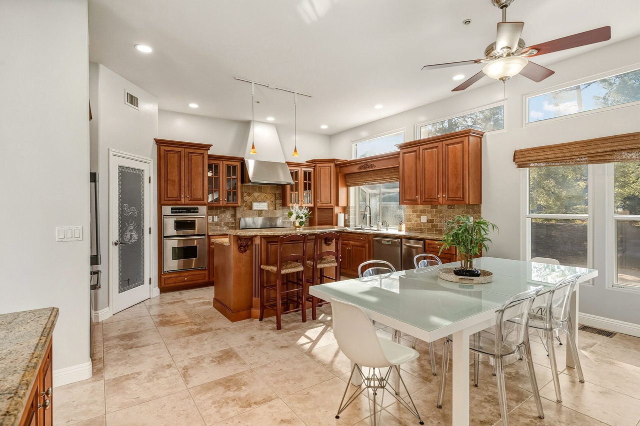 3701 Kanan Rd, Agoura Hills