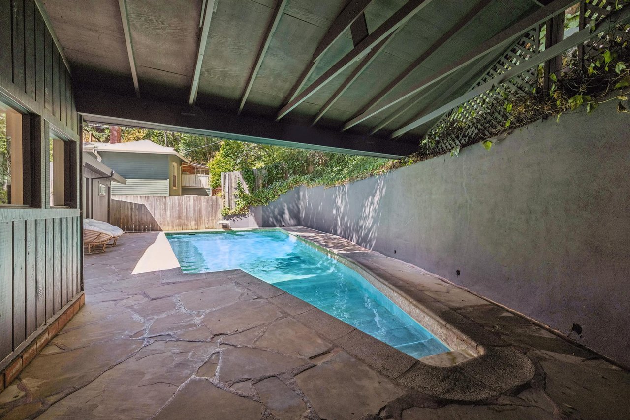 230 Cascade Drive