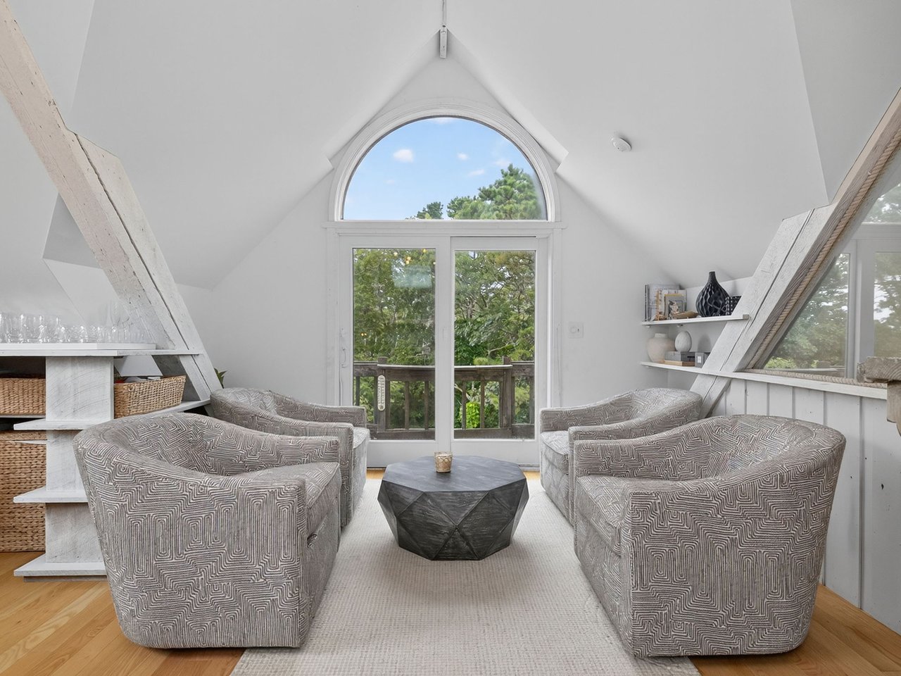 Waterfront Off Market Private Exclusive 