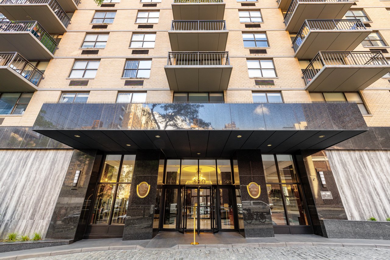330 East 39th Street