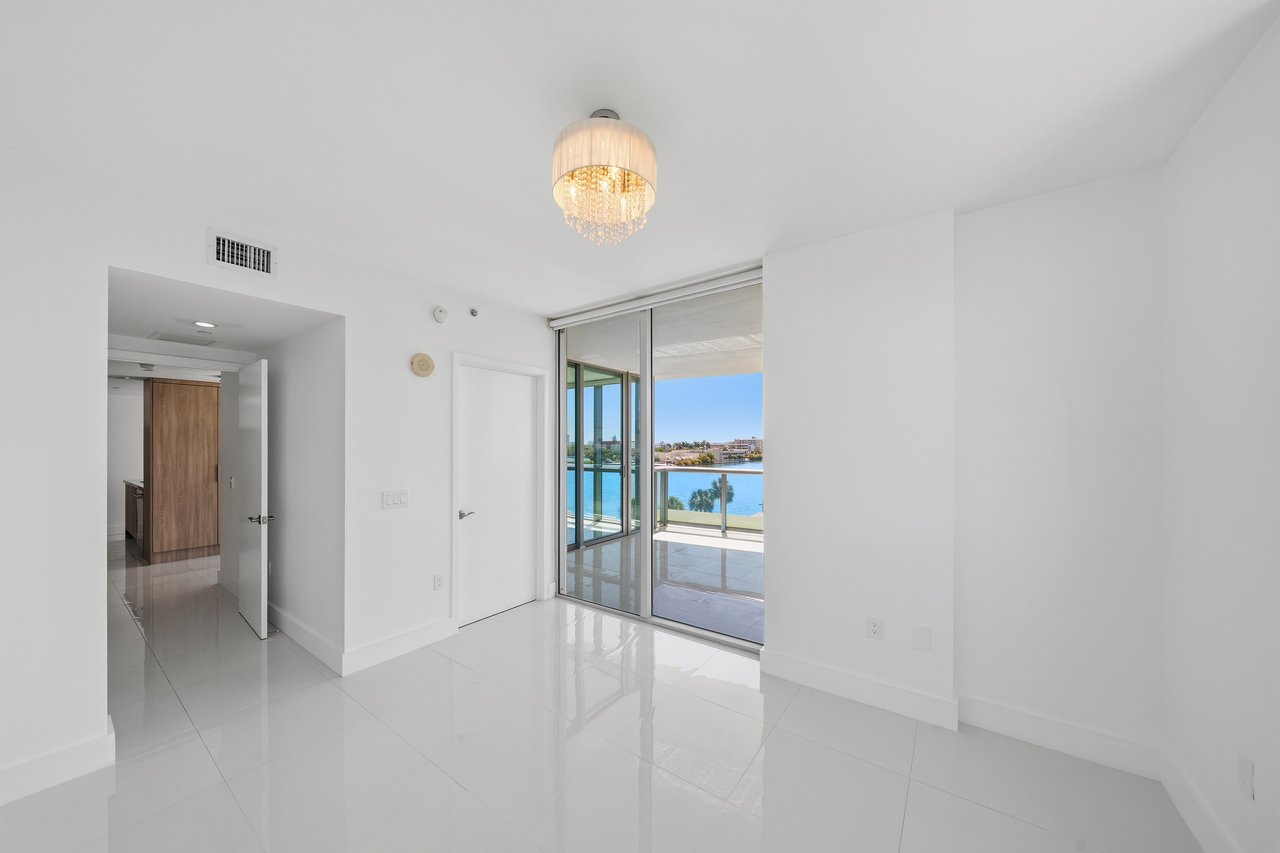 Cielo on the Bay 504