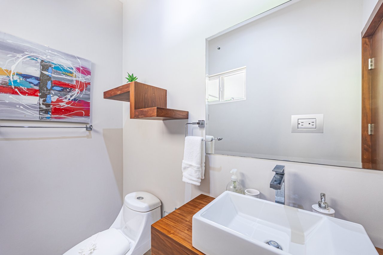 Elegant Tropical Villa Steps from Playa Hermosa – Gated Community