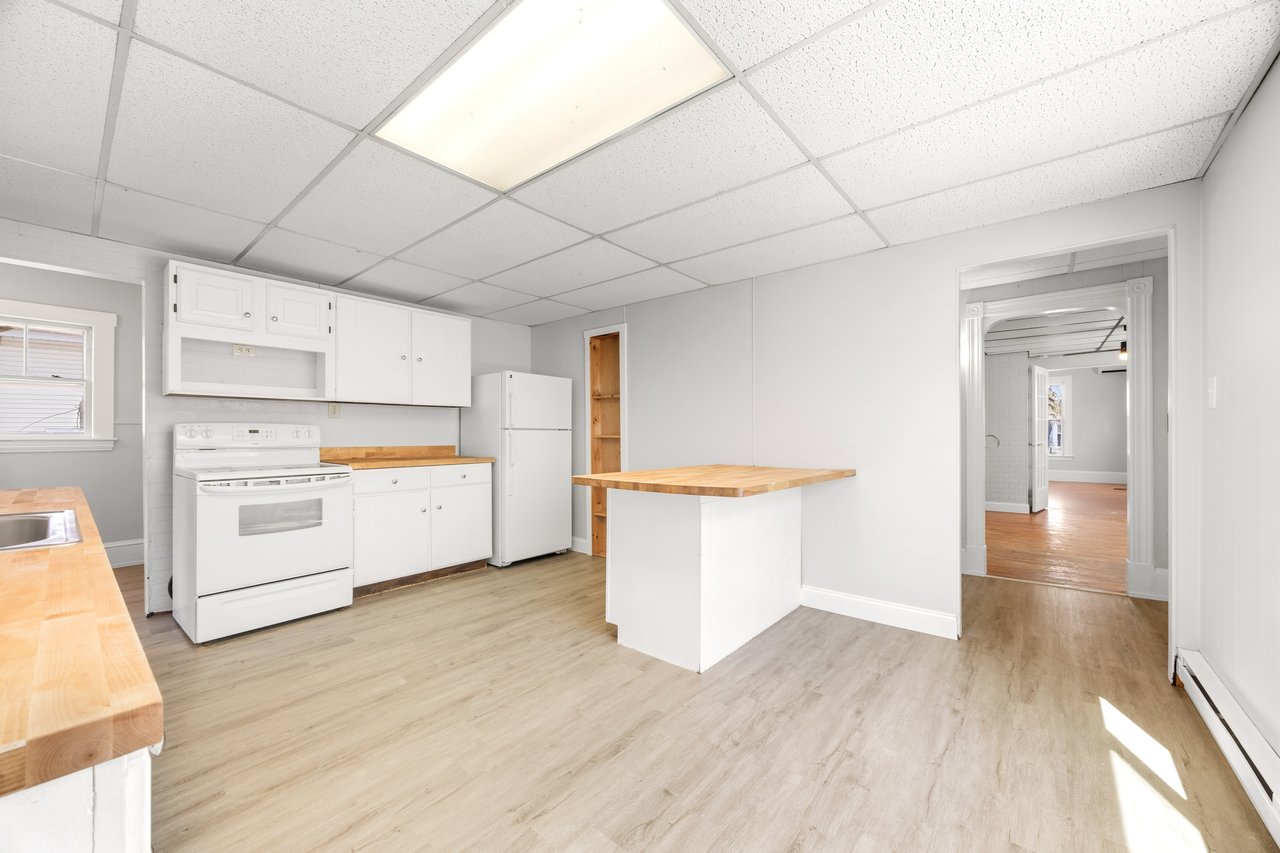 22 Ash Street, Waterville