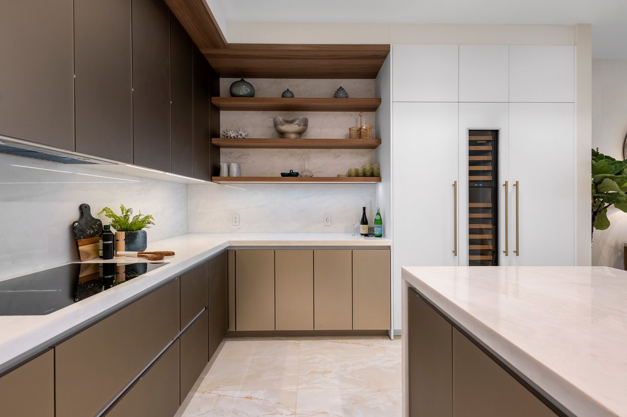 Aqualina Phase One: 01/04