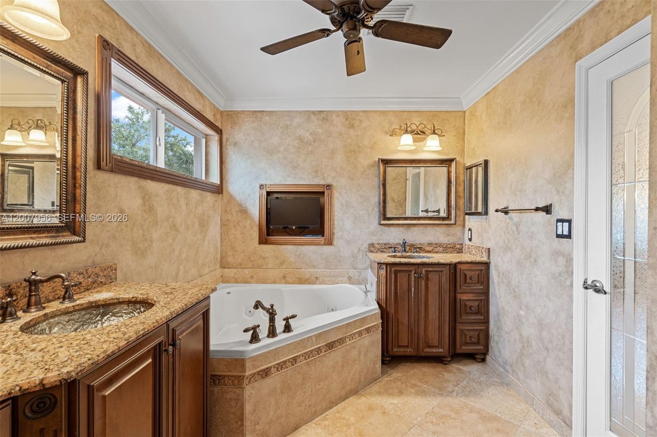 New To The Market: 16403 Diamond Head Drive, Weston, FL |  Stunning Pool home in The Emerald Estates Community